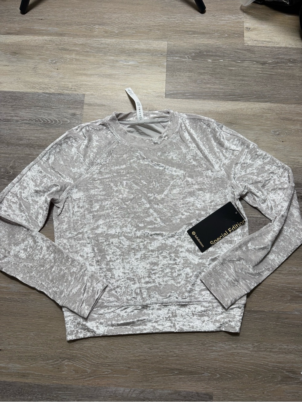 Lululemon Warm Down Crew *Crushed Velvet - Chrome